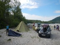 alle sind da, nun heißt es "Autos umstellen" - 1 Stunde dauert die Fahrt bis Latisana