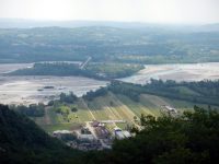 unser Startpunkt vom Monte Prat aus gesehen: Insel Clapat im Flußbett des Tagliamento bei Cornino